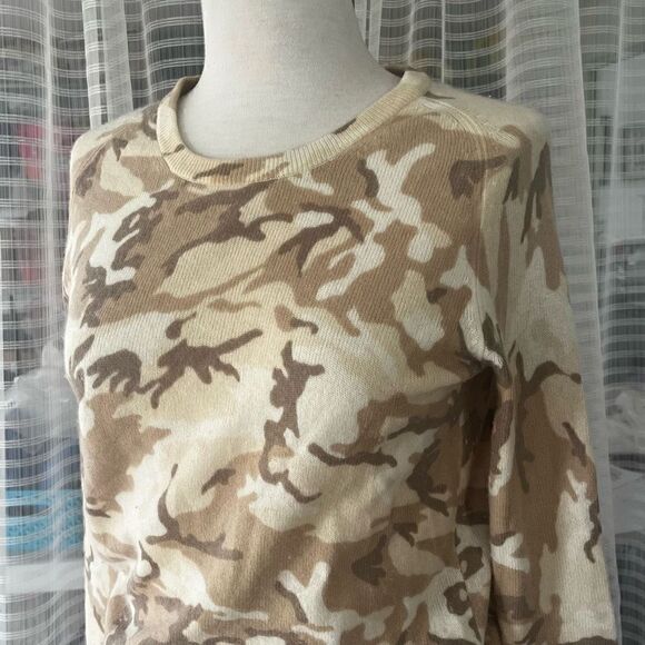 Equipment Femme 100% Cashmere Camo Sweater Women’s Small - Picture 2 of 6